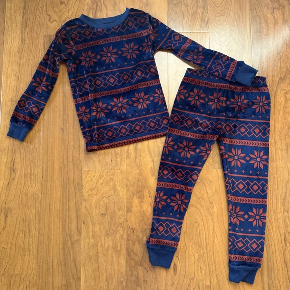 Carter's Other - ❄️Carter’s Size 4T Cozy Velour Fair Isle Pajama Set - Winter Snowflakes - EUC